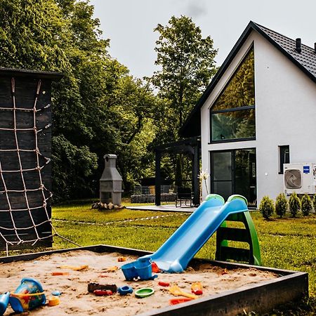 Domki Nad Starym Potokiem Устрики-Долішні Екстер'єр фото