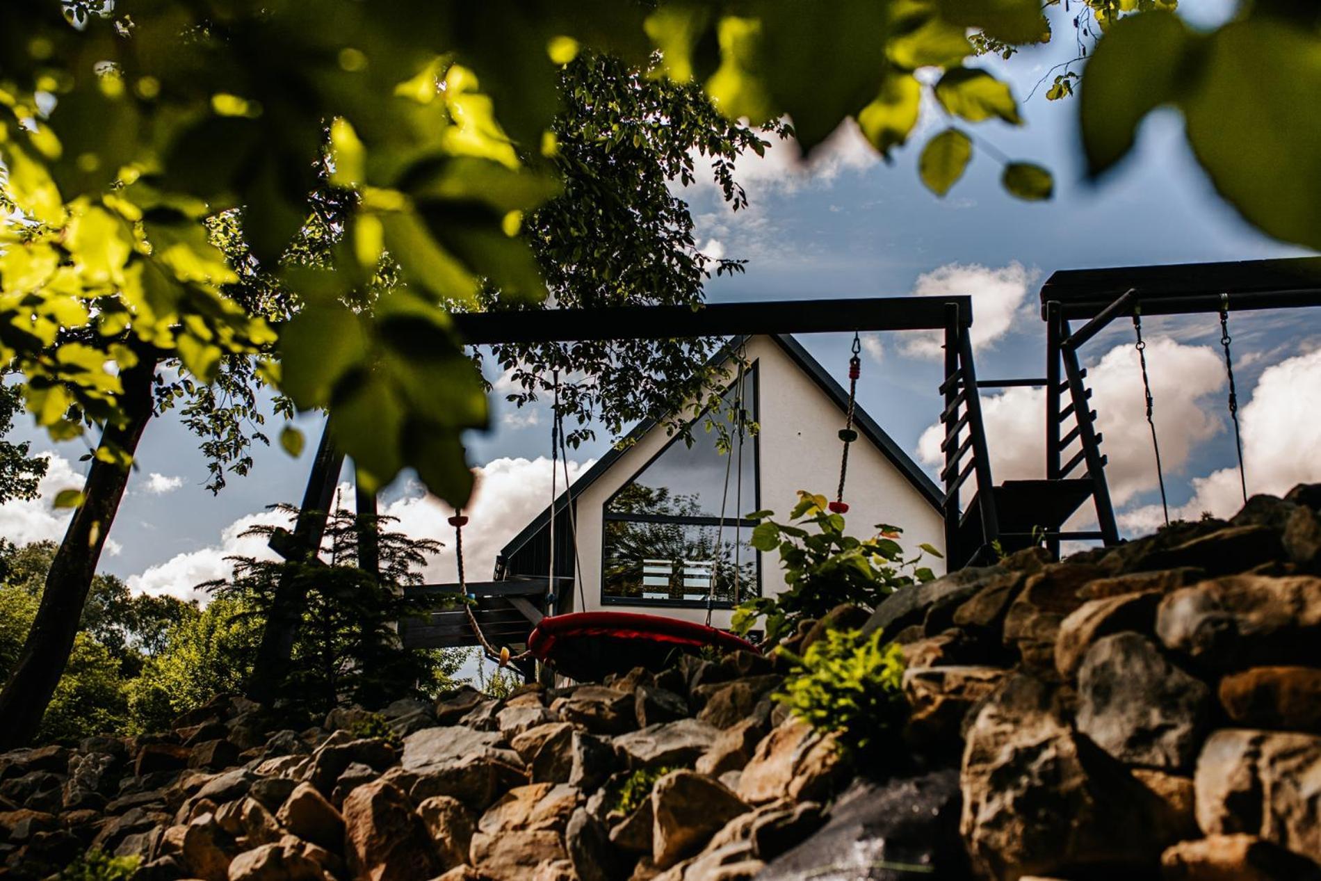 Domki Nad Starym Potokiem Устрики-Долішні Екстер'єр фото