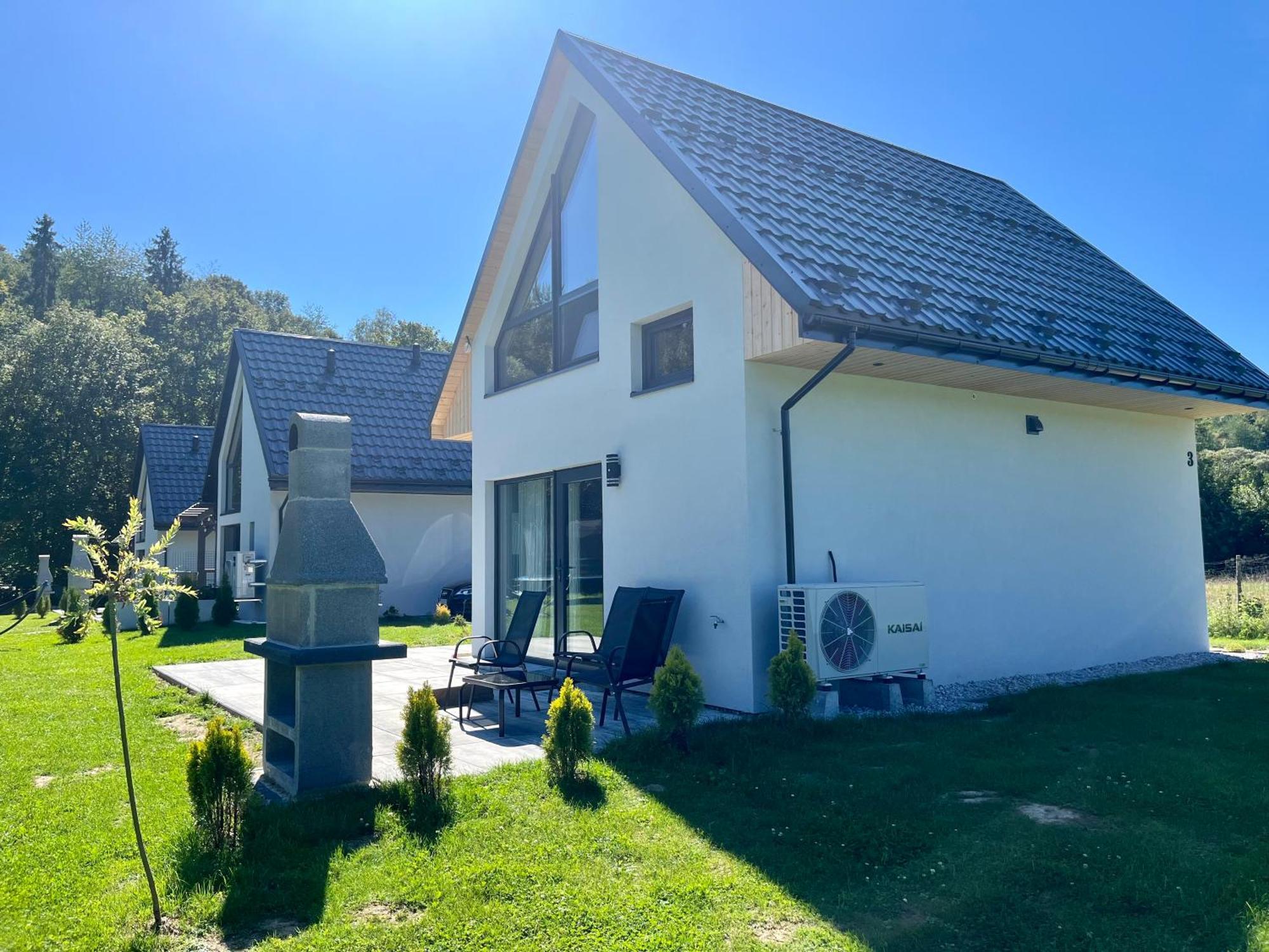 Domki Nad Starym Potokiem Устрики-Долішні Екстер'єр фото